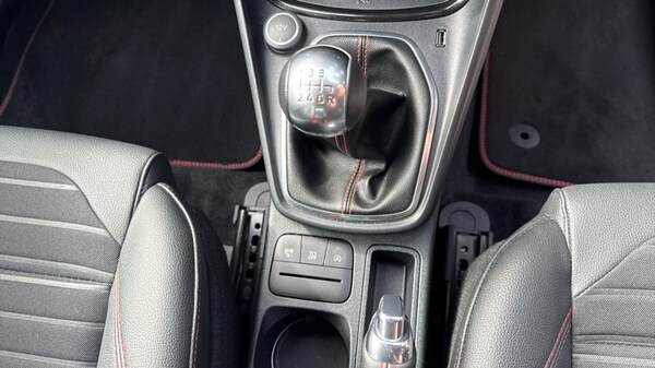 Used Ford Puma 2021 for sale - 75641033: Photo 30