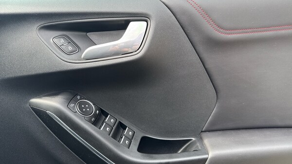 Used Ford Puma 2021 for sale - 75641033: Photo 31