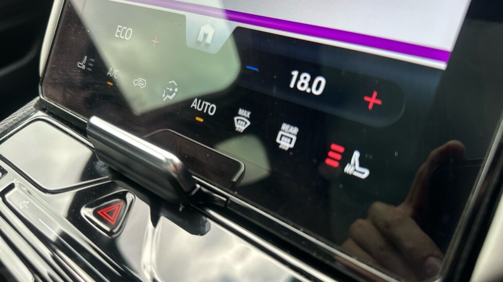 Used Ford Explorer 2024 for sale - 76868861: Photo 33