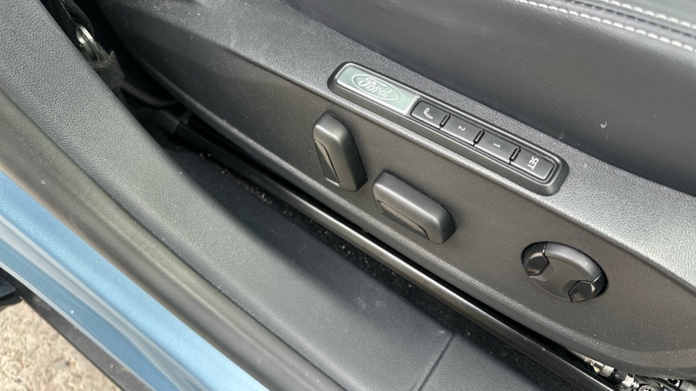 Used Ford Explorer 2024 for sale - 76868861: Photo 34