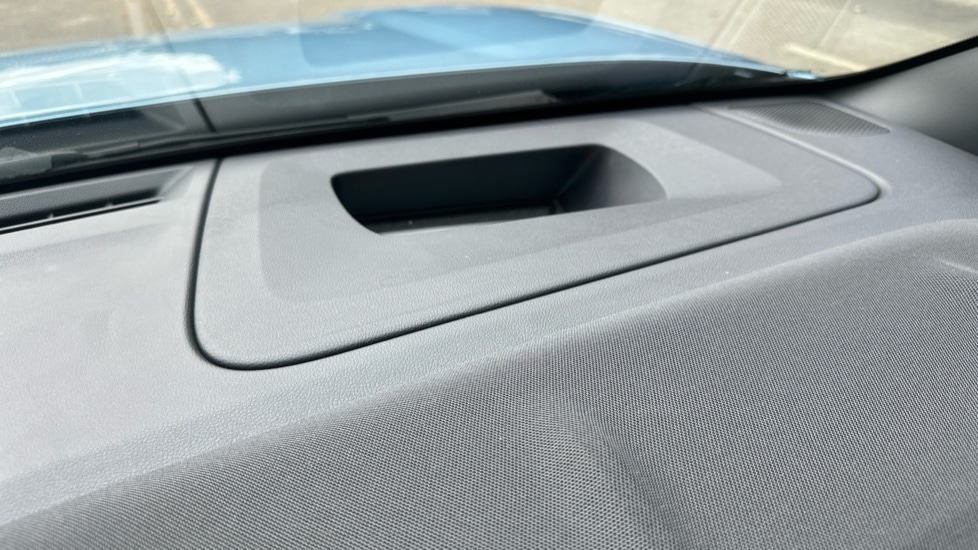 Used Ford Explorer 2024 for sale - 76868861: Photo 40