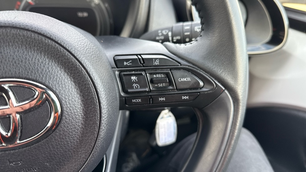 Used Toyota Aygo X 2023 for sale - 76874281: Photo 23