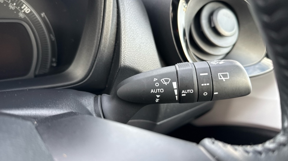 Used Toyota Aygo X 2023 for sale - 76874281: Photo 25