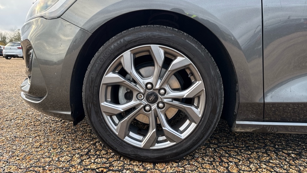 Used Ford Focus 2023 for sale - 76872441: Photo 17