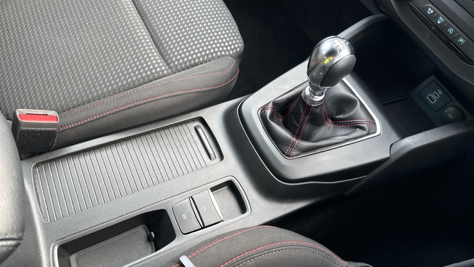 Used Ford Focus 2023 for sale - 76872441: Photo 26