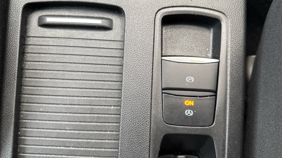 Used Ford Focus 2023 for sale - 76872441: Photo 34