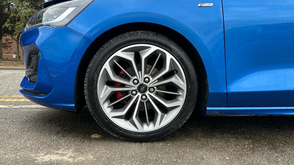 Used Ford Focus 2023 for sale - 76074533: Photo 17