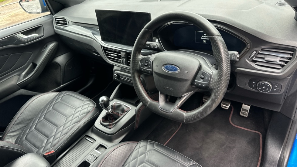 Used Ford Focus 2023 for sale - 76074533: Photo 9