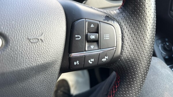 Used Ford Focus 2022 for sale - 75675322: Photo 24