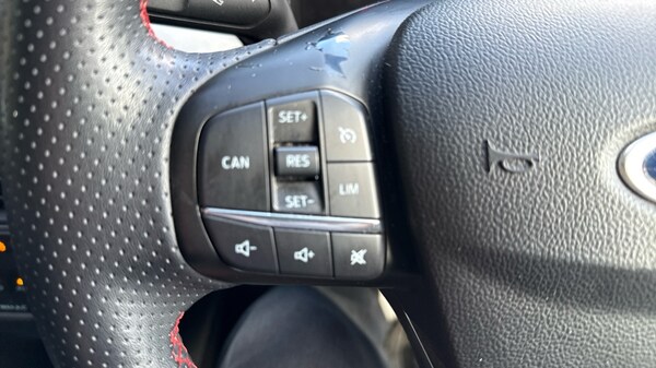Used Ford Focus 2022 for sale - 75675322: Photo 25