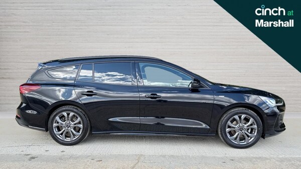 Used Ford Focus 2022 for sale - 75675322: Photo 2