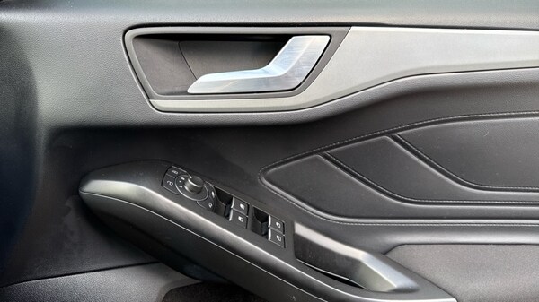 Used Ford Focus 2022 for sale - 75675322: Photo 31