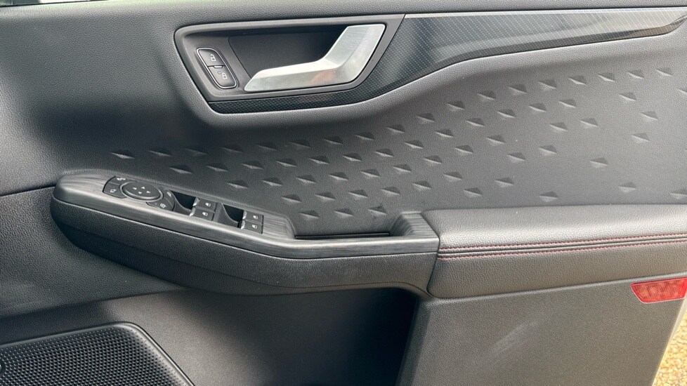 Used Ford Kuga 2020 for sale - 76630229: Photo 28