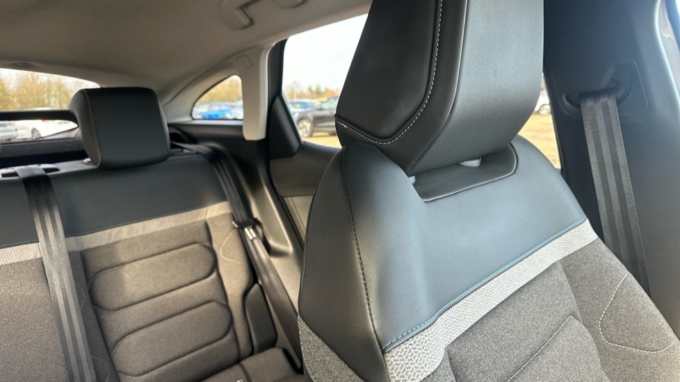 Used Citroen C4 2021 for sale - 76874412: Photo 42