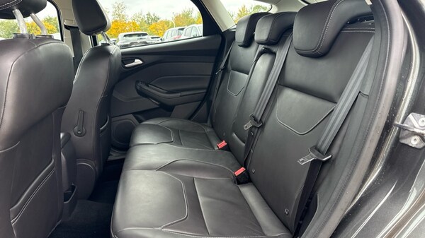 Used Ford Focus 2017 for sale - 76273009: Photo 14