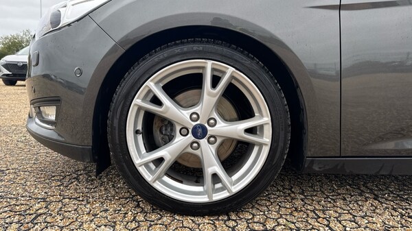 Used Ford Focus 2017 for sale - 76273009: Photo 17