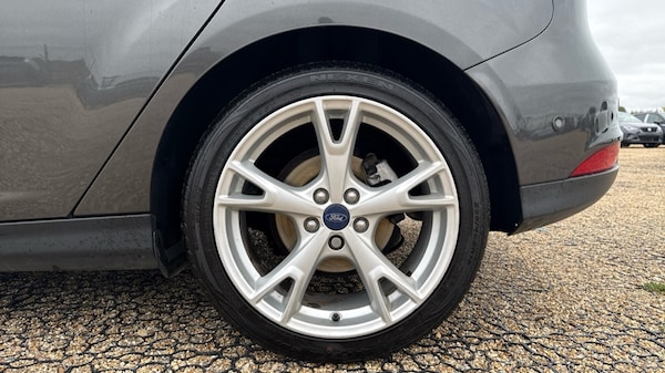 Used Ford Focus 2017 for sale - 76273009: Photo 18