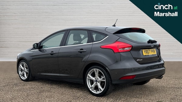 Used Ford Focus 2017 for sale - 76273009: Photo 5