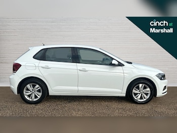 Used Volkswagen Polo 2019 for sale - 76652499: Photo