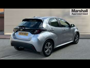 Used Toyota Yaris 2024 for sale - 74764861: Photo