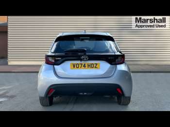 Used Toyota Yaris 2024 for sale - 74764861: Photo