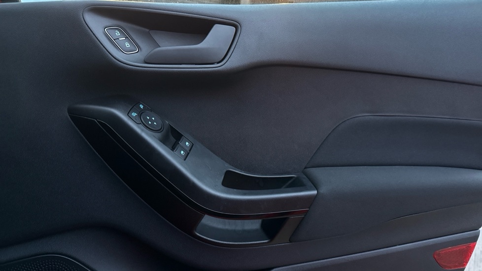 Used Ford Fiesta 2022 for sale - 77060623: Photo 28