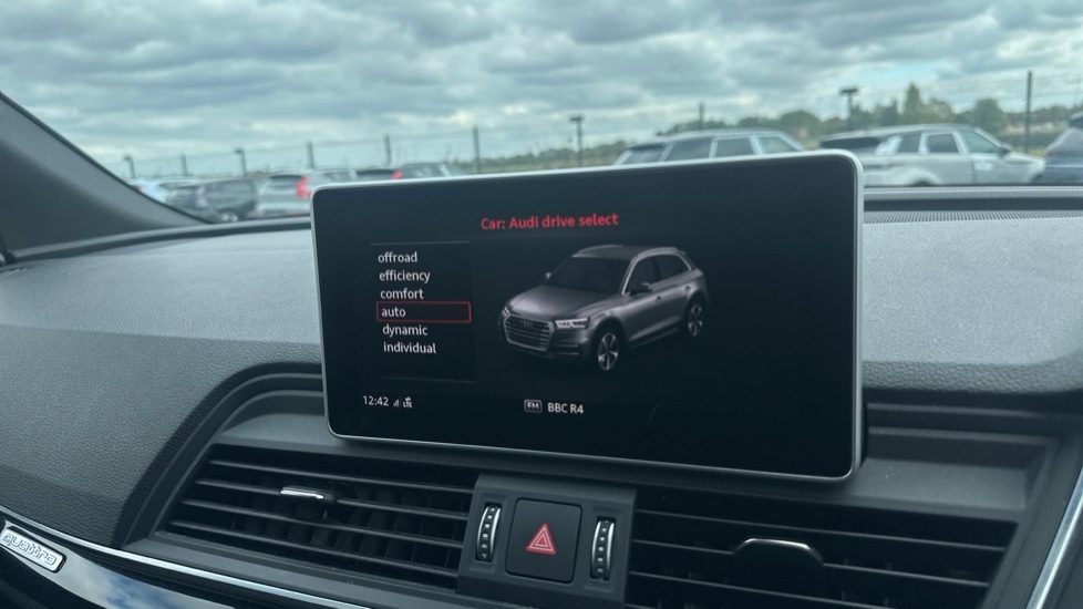 Used Audi Q5 2020 for sale - 77053384: Photo 48