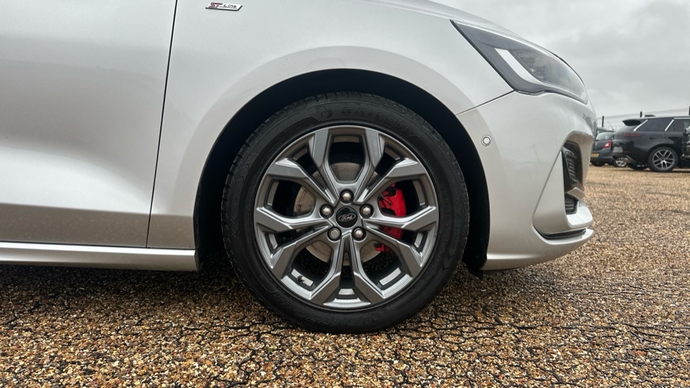 Used Ford Focus 2023 for sale - 76873040: Photo 20