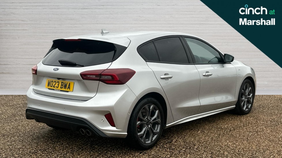 Used Ford Focus 2023 for sale - 76873040: Photo 3