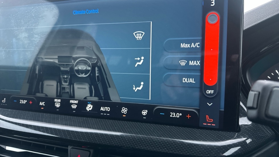 Used Ford Focus 2023 for sale - 76873040: Photo 33