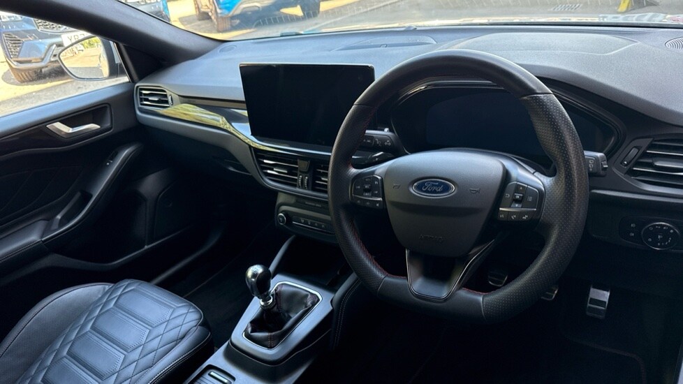 Used Ford Focus 2022 for sale - 76007941: Photo 9