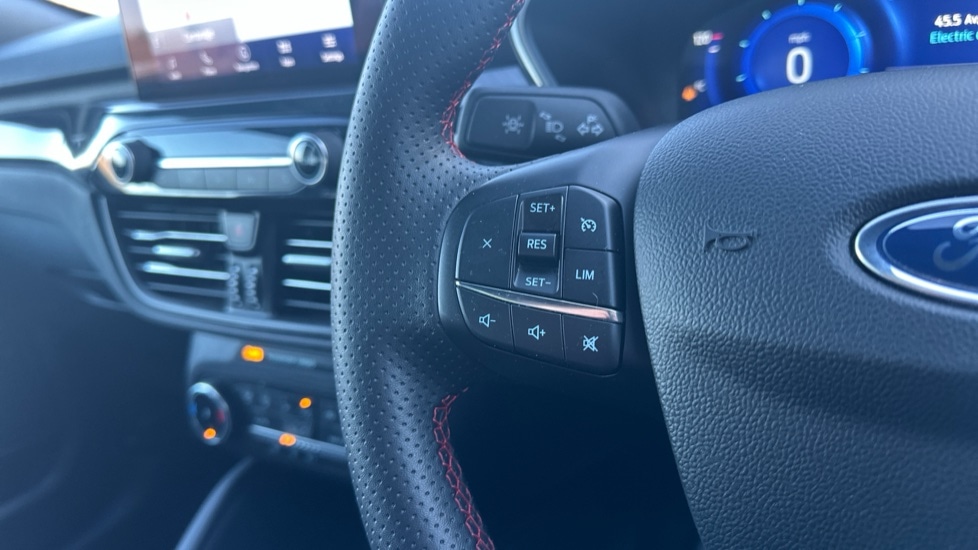 Used Ford Kuga 2024 for sale - 76872435: Photo 22