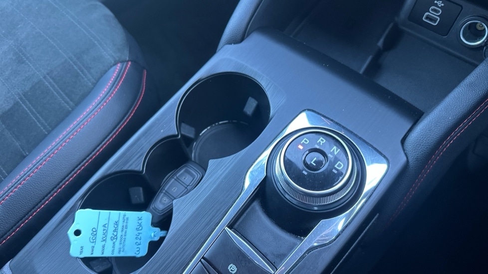 Used Ford Kuga 2024 for sale - 76872435: Photo 27