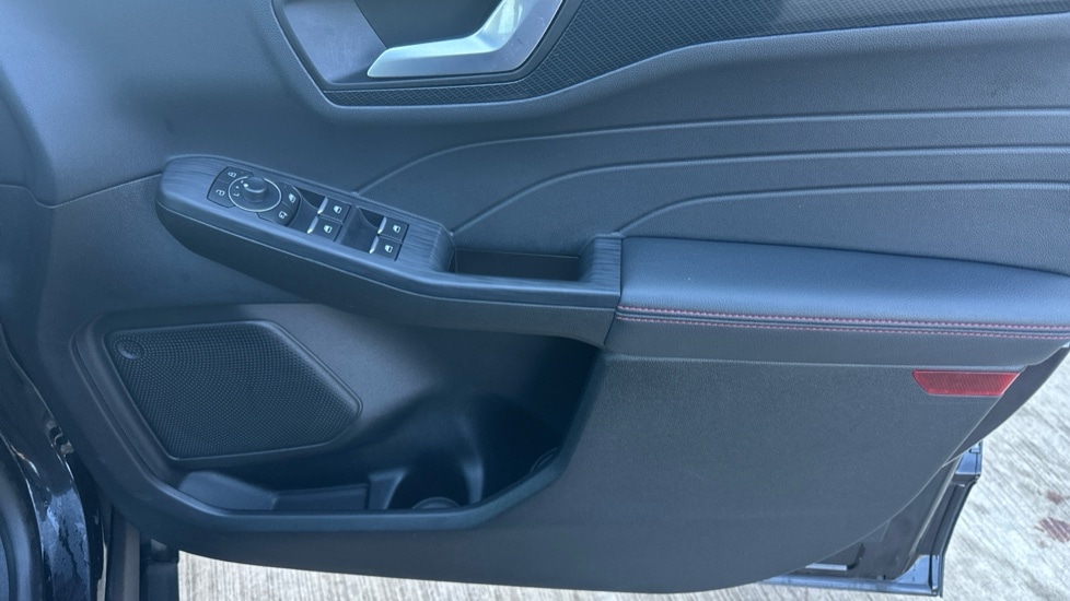 Used Ford Kuga 2024 for sale - 76872435: Photo 29