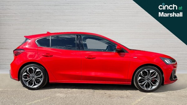 Used Ford Focus 2022 for sale - 75660364: Photo 2