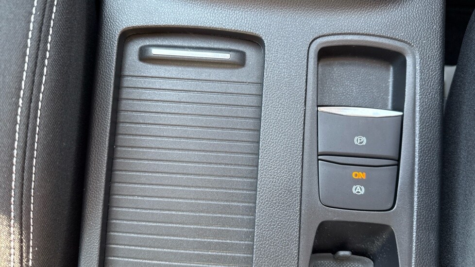 Used Ford Focus 2023 for sale - 76007948: Photo 35