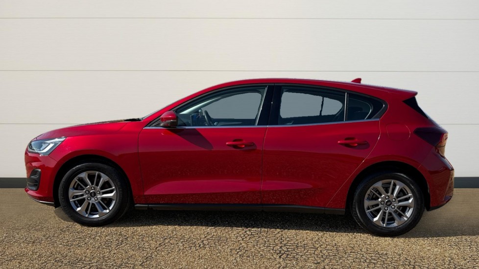 Used Ford Focus 2023 for sale - 76007948: Photo 6