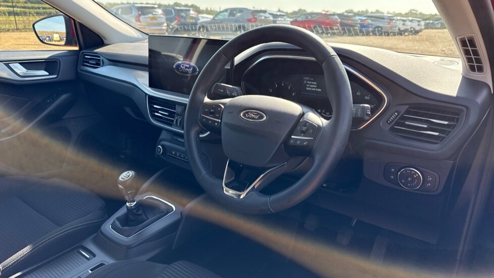 Used Ford Focus 2023 for sale - 76007948: Photo 9