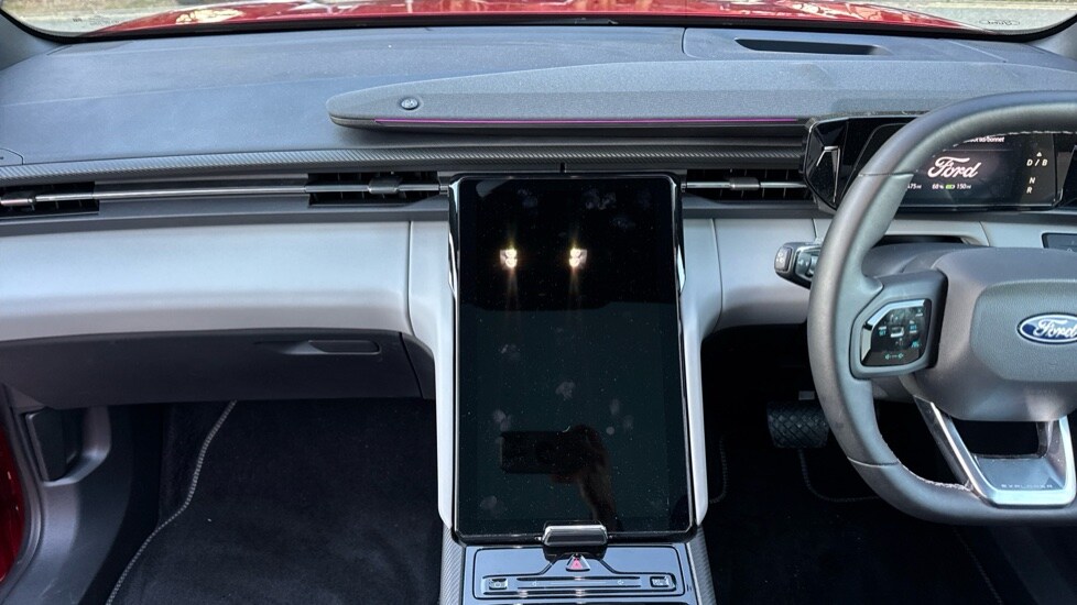 Used Ford Explorer 2024 for sale - 76888867: Photo 12