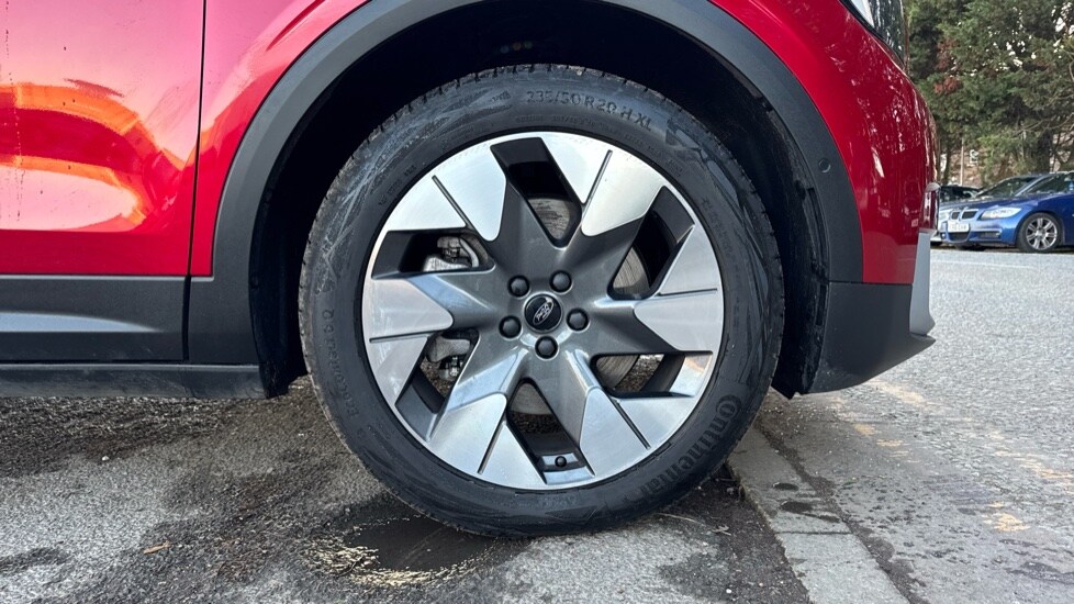 Used Ford Explorer 2024 for sale - 76888867: Photo 17