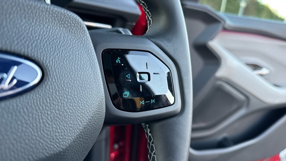 Used Ford Explorer 2024 for sale - 76888867: Photo 23