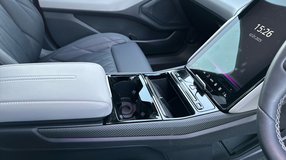 Used Ford Explorer 2024 for sale - 76888867: Photo 27