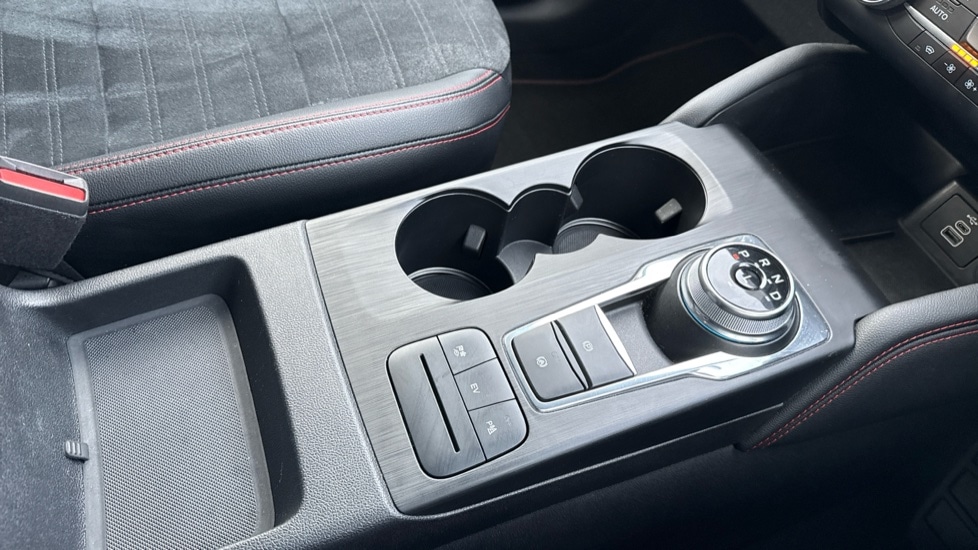 Used Ford Kuga 2022 for sale - 76908109: Photo 27