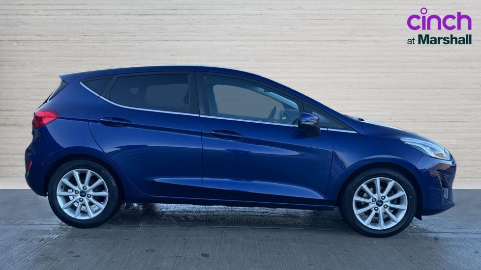 Used Ford Fiesta 2017 for sale - 76874232: Photo 2
