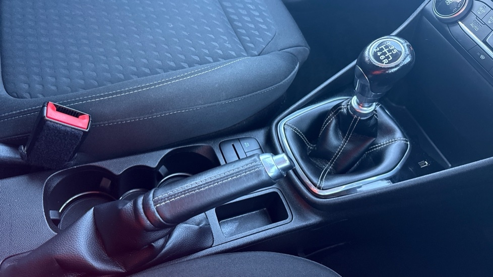 Used Ford Fiesta 2017 for sale - 76874232: Photo 27