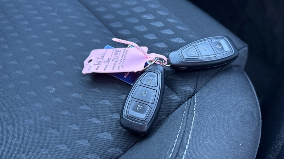 Used Ford Fiesta 2017 for sale - 76874232: Photo 34