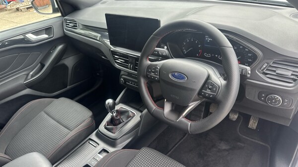 Used Ford Focus 2023 for sale - 75591166: Photo 9