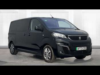 2023 - 100kW Business VIP Standard [8Seat] 50kWh 5dr Auto