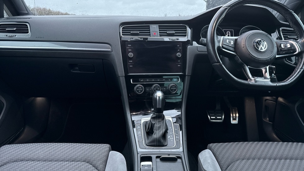 Used Volkswagen Golf 2020 for sale - 77055650: Photo 12