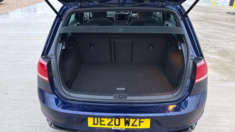 Used Volkswagen Golf 2020 for sale - 77055650: Photo 15